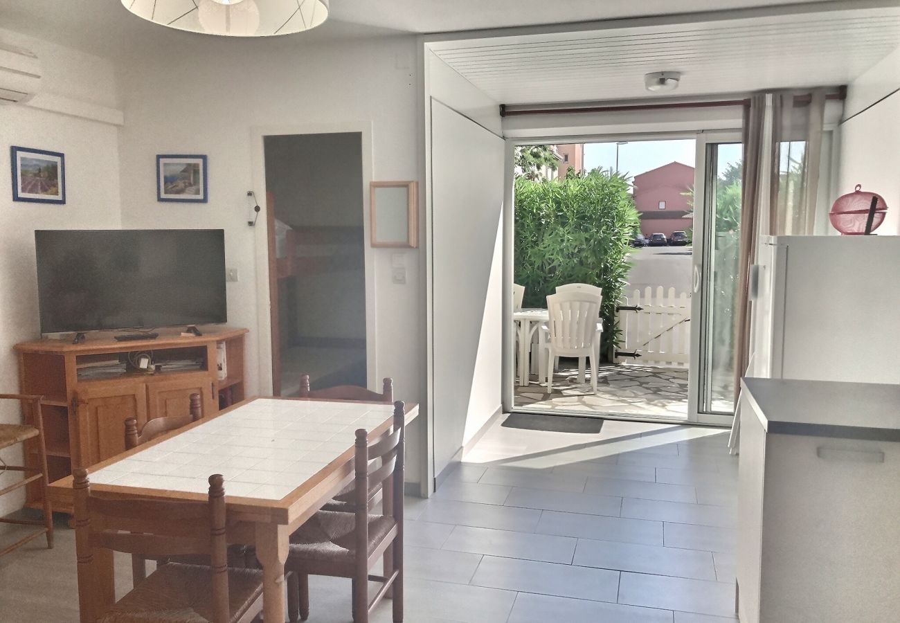 Appartement à Valras-Plage - LE CARREYROU - Confortable appartement avec terrasse à 650m de la plage (ref 342742)