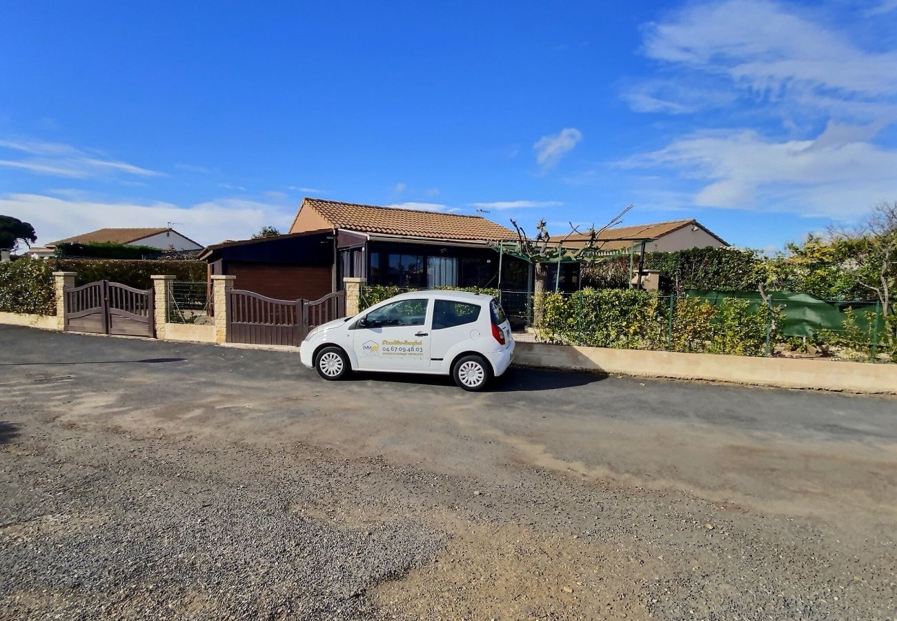 Maison à Vendres - HORIZON BLEU - Petit pavillon pour 8 personnes dans une résidence sécurisée avec piscine