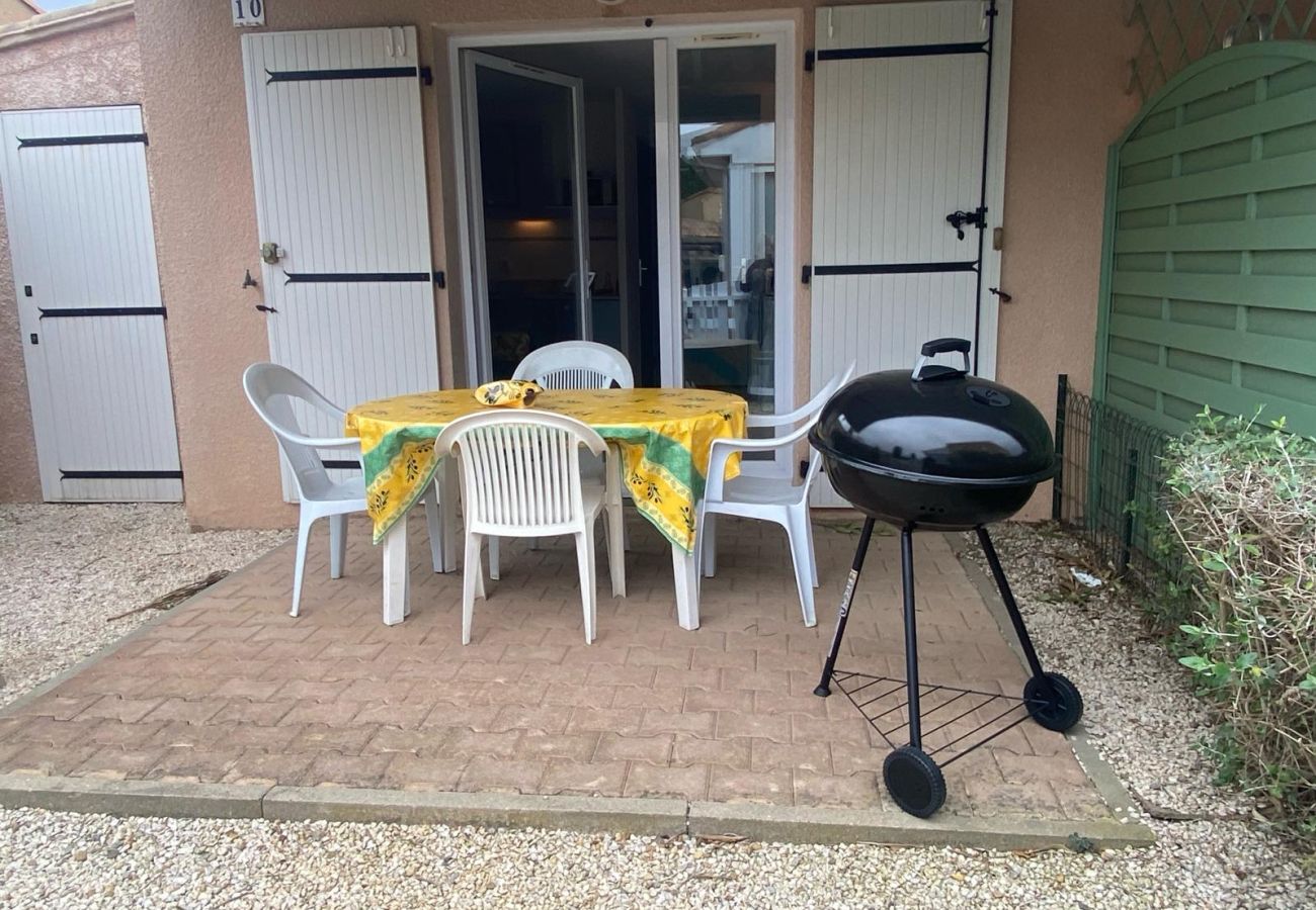 Maison à Vendres - LES SOLEILLADES - Petit pavillon 4 personnes en résidence avec piscine