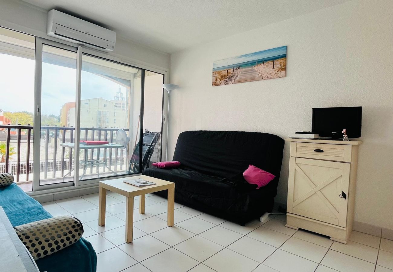 Studio à Agde - Studio Cap-d'Agde studio jusqu' à 4 personnes emplacement idéal