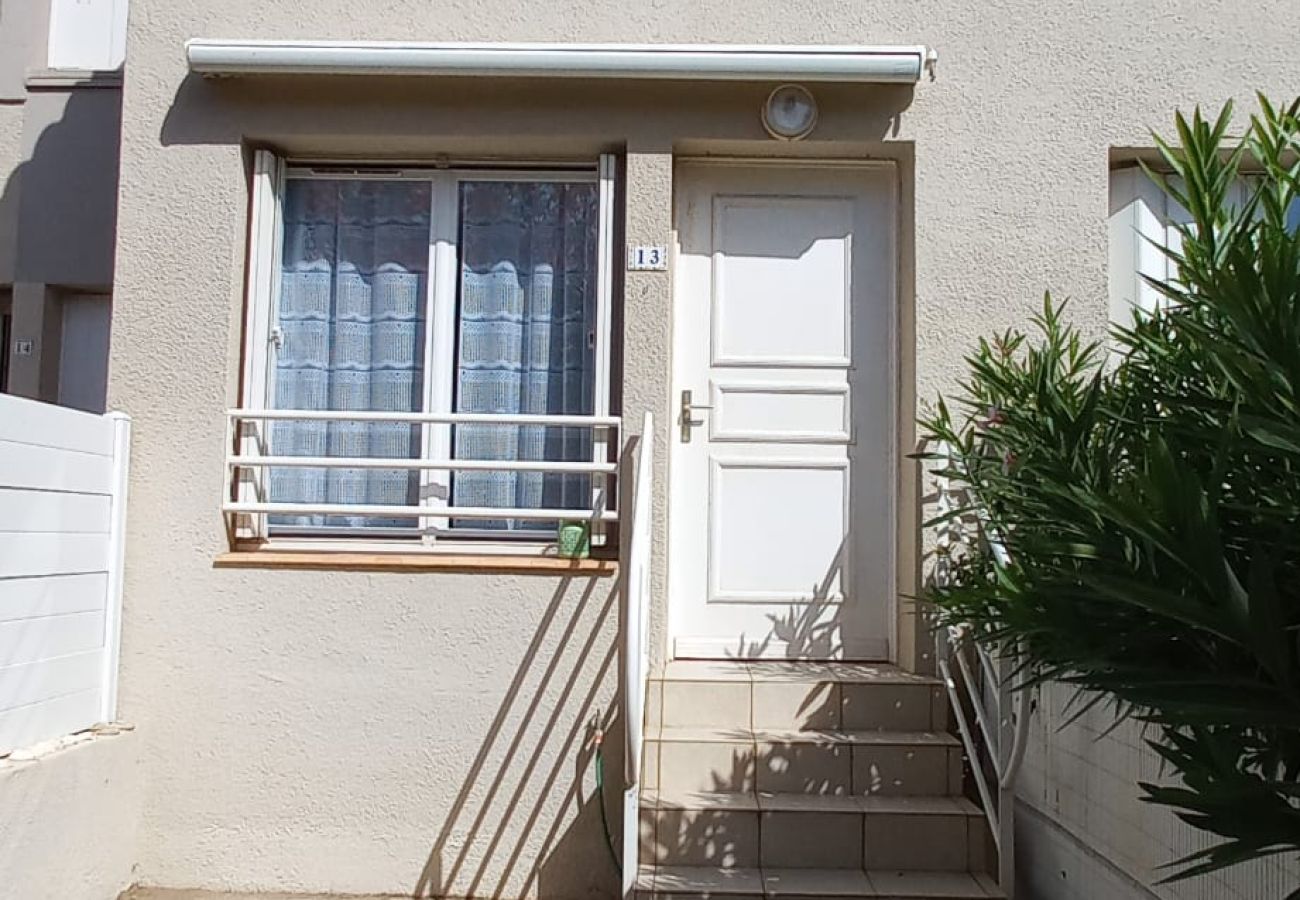 Maison mitoyenne à Valras-Plage - Joli pavillon pour 6 personnes a 50m de la plage